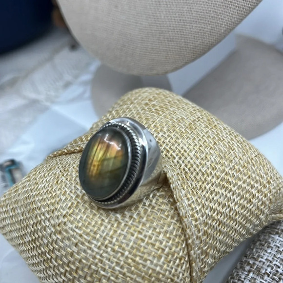💎 Stunning Labradorite Ring - Blue/Green Flash - Sterling Silver, Size 6 - Picture 7 of 17